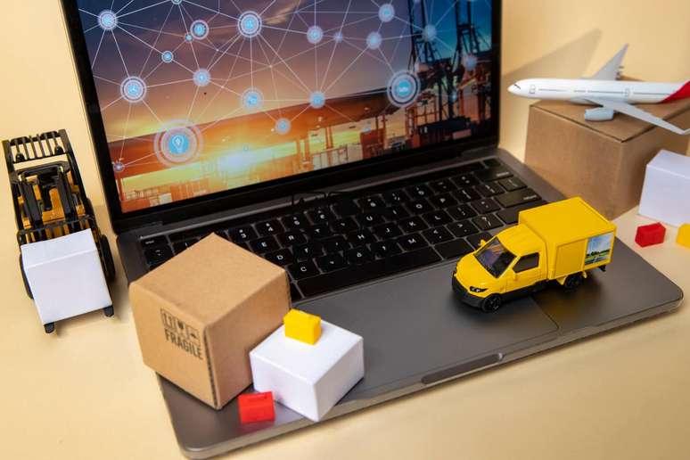 How to improve the communication of the logistical team in transport How to improve the communication of the logistical team in transport