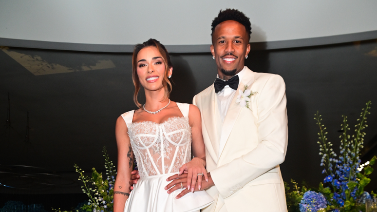 Eder Militão e Tainá Castro se casam em São Paulo