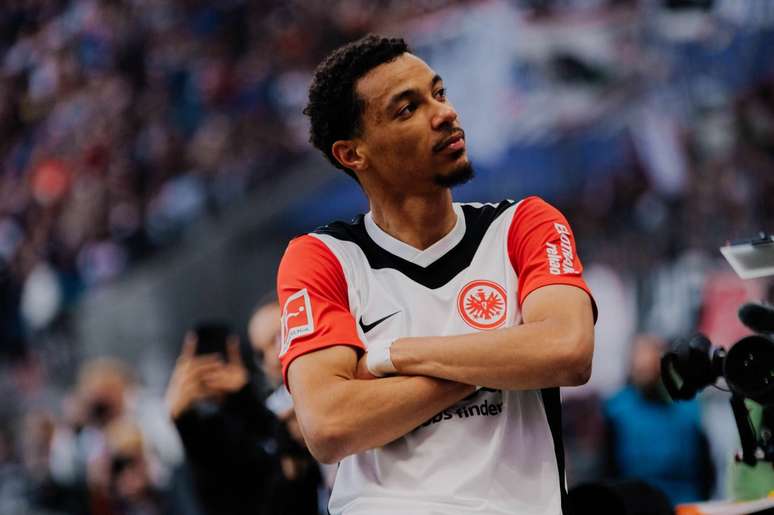 Ekitike se destacou na Bundesliga na &uacute;ltima temporada &ndash; Divulga&ccedil;&atilde;o/ Eintracht Frankfurt