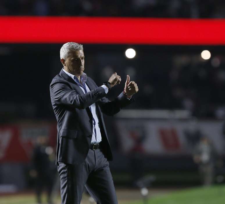 Crespo comments on the meeting with organized fans