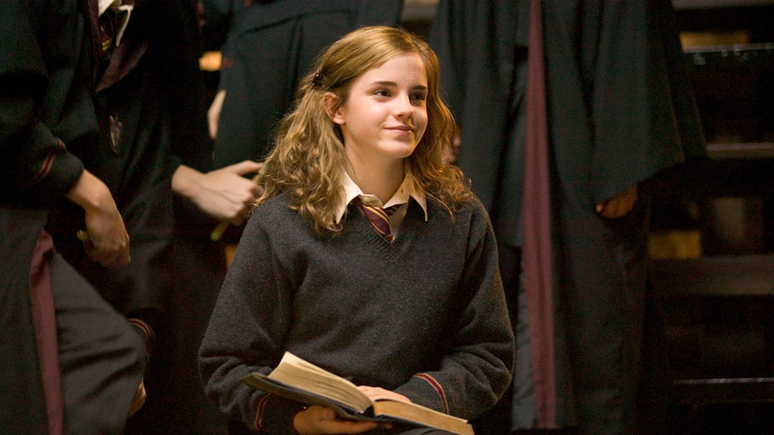 A controversial revelation by Hermione Granger: can something good come from the new Harry Potter series?
