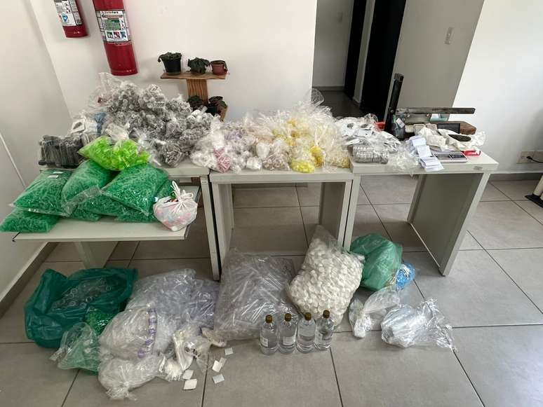 Casa bomba em Jundiai, interior paulista. &Uacute;nica apreens&atilde;o noticiada em 2025 pela SSP-SP em que havia ice, 430 por&ccedil;&otilde;es.