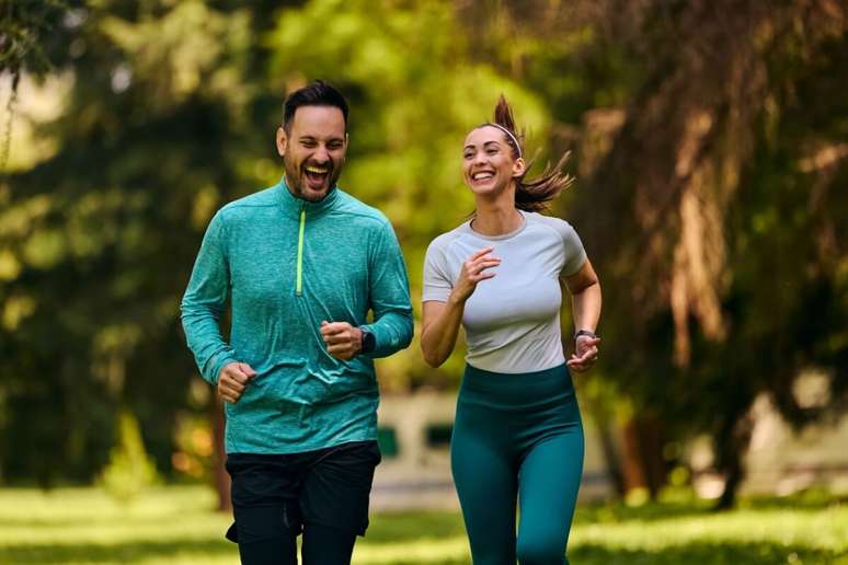 A healthy lifestyle helps to maintain brain health A healthy lifestyle helps to maintain brain health