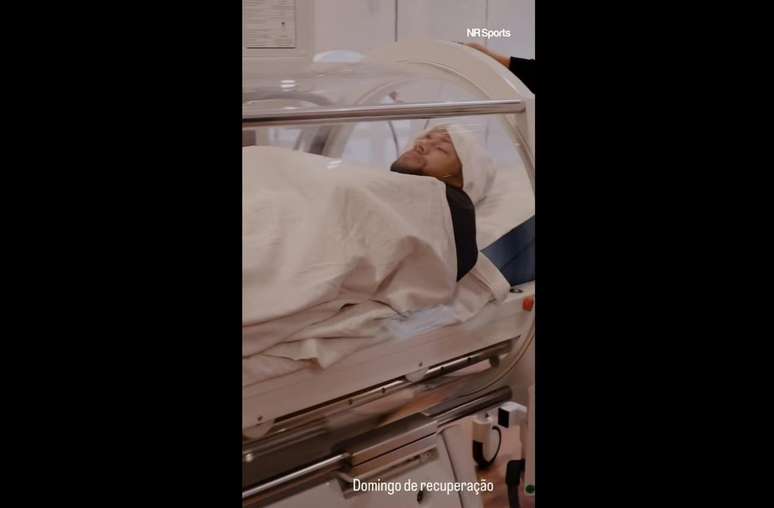 Neymar vai ao CT Rei Pelé para acelerar recuperação no Santos –