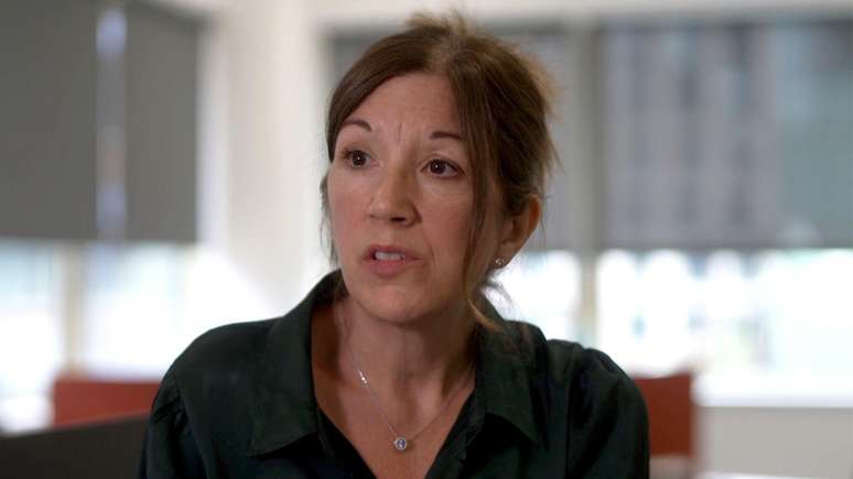 Suzanne Grimmer, da NCA, diz que os ataques de hackers quase dobraram