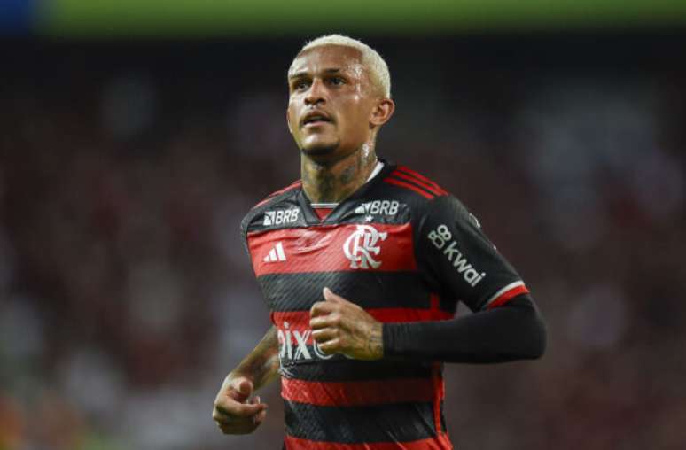 Wesley em jogo contra o S&atilde;o Paulo, no Maracan&atilde; &ndash;