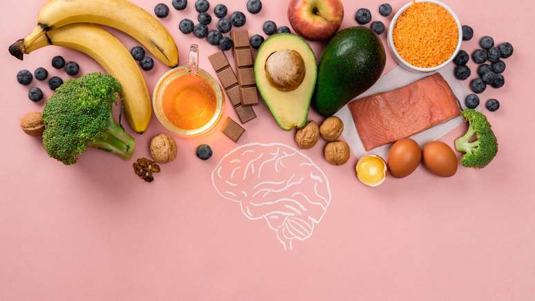 Alimentação x Saúde cerebral: o que comer para evitar problemas?