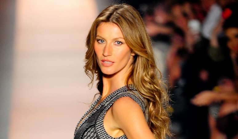 كيف يبدأ Gisele Bündchen اليوم؟ يحتوي نموذج النظام الغذائي في Morning Model على مشروبات بسيطة -هضم وتحسين الجلد. كيف يبدأ Gisele Bündchen اليوم؟ يحتوي نموذج النظام الغذائي في Morning Model على مشروبات بسيطة -هضم وتحسين الجلد.