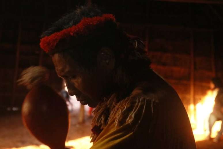 'Y&otilde;g &atilde;tak: Meu Pai, Kaiow&aacute;' fala sobre mem&oacute;ria, solid&atilde;o e repara&ccedil;&atilde;o