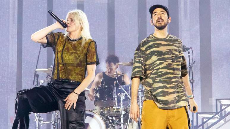 Linkin Park, com Emily Armstrong e Mike Shinoda, ao vivo em 2025