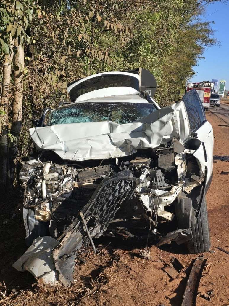 Colis&atilde;o frontal ocorreu no km 560 da BR-153