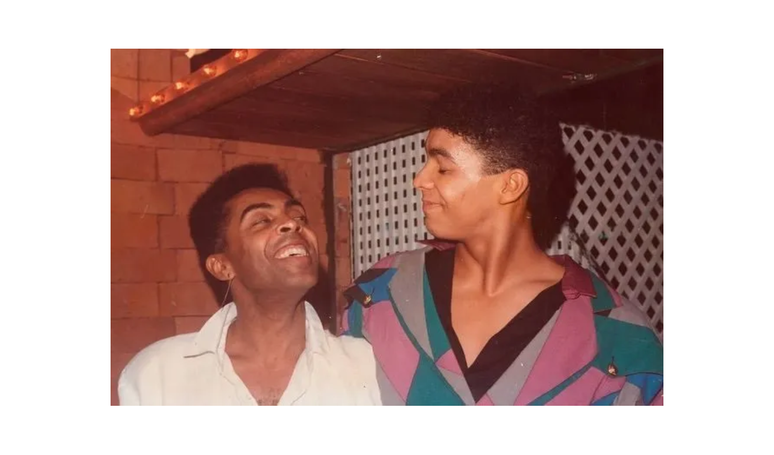 'Ele se foi, com Iemanjá': 35 anos antes da morte de Preta Gil, Gilberto Gil se despediu com muita tristeza do filho Pedro.