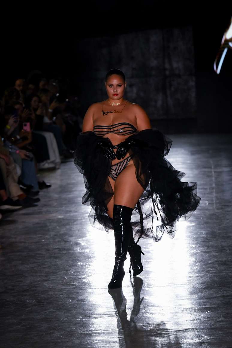 Desfile Ken-G&aacute; 