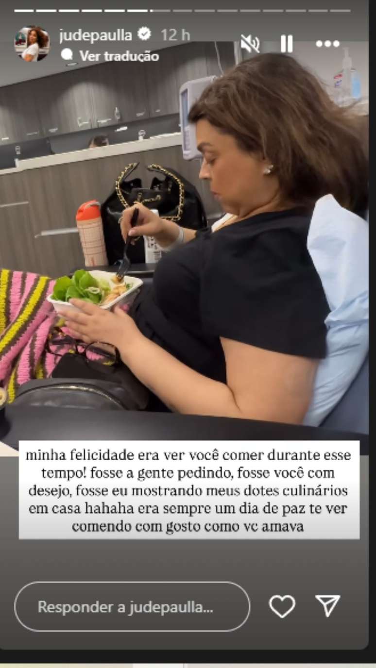 DJ has published routine prints and videos with the singer, including tricks to keep food during treatment in the United States DJ has published routine prints and videos with the singer, including tricks to keep food during treatment in the United States