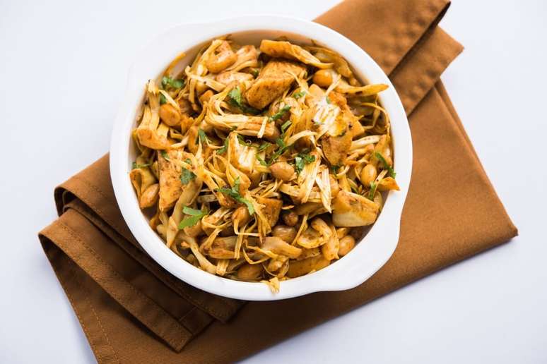 7 extraordinary and practical recipes with jackfruit