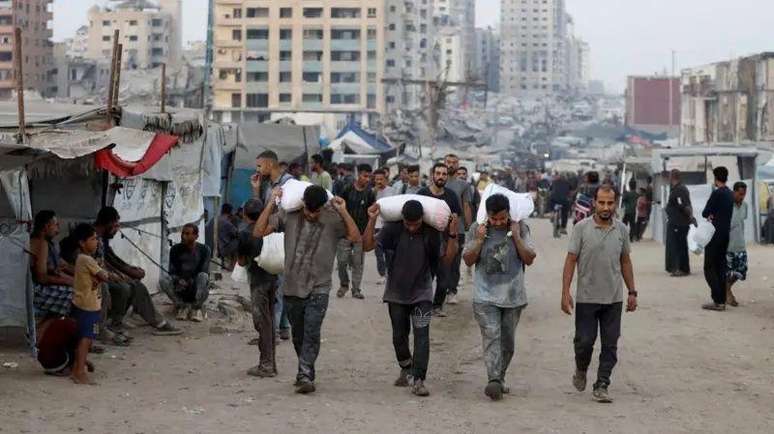 Desde o dia 27 de maio, pelo menos 1.054 palestinos foram mortos por militares israelenses enquanto buscavam alimentos, segundo a ONU