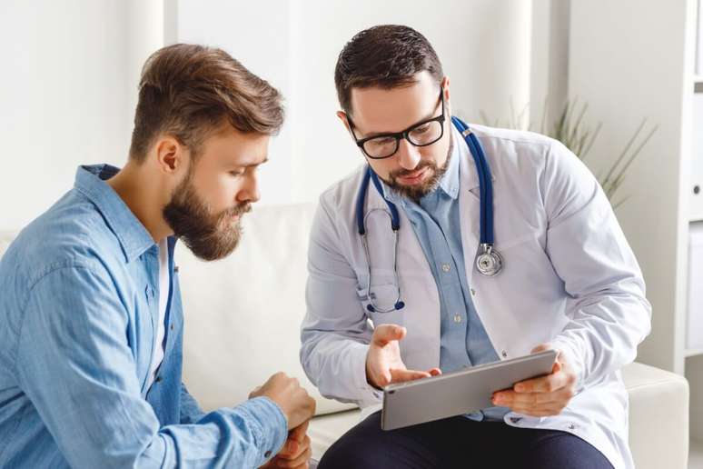 A abordagem de tratamento do câncer de próstata dependerá do estágio, grau e tipo da doença 