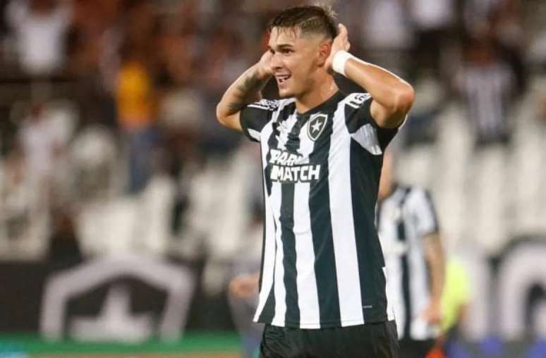 Mateo Ponte refuses the proposal of the Arab club and remains in Botafogo Mateo Ponte refuses the proposal of the Arab club and remains in Botafogo