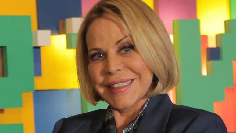 Questionada se aceitaria voltar ao programa 'Mulheres', Claudete Troiano disse que nunca "abandonaria o filho"