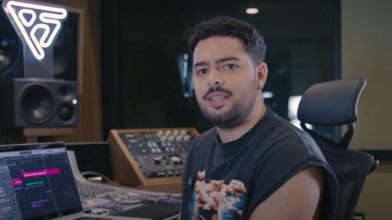 Pedro Sampaio revela quem é a famosa que gravou 'gemido' em hit