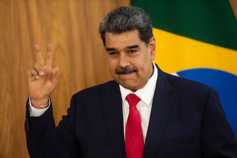 O presidente da Venezuela, Nicolás Maduro, durante declaração à imprensa após reunião com o presidente Luiz Inácio Lula da Silva, no Palácio do Planalto, em 2023