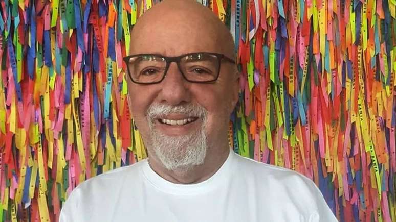 Paulo Coelho is enthusiastic about detailed Raul Seixas: “I started crying”