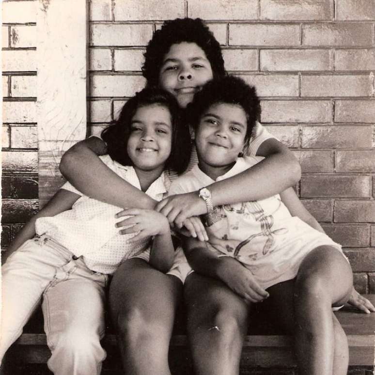 Preta Gil na inf&acirc;ncia com seus irm&atilde;os