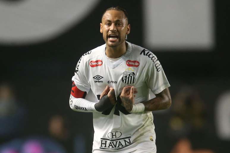 Neymar vem acumulando polêmicas