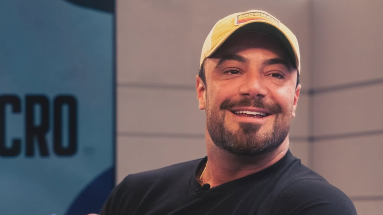 Felipe Titto pays a Disney trip of girls who sold bracelets on the street: “Understand that the job works”