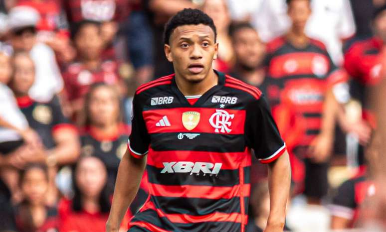 Daniel Sales &eacute; preparado para ser promovido definitivamente aos profissionais do Flamengo &ndash;