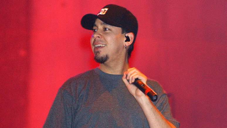 Mike Shinoda, do Linkin Park, em 2004 -