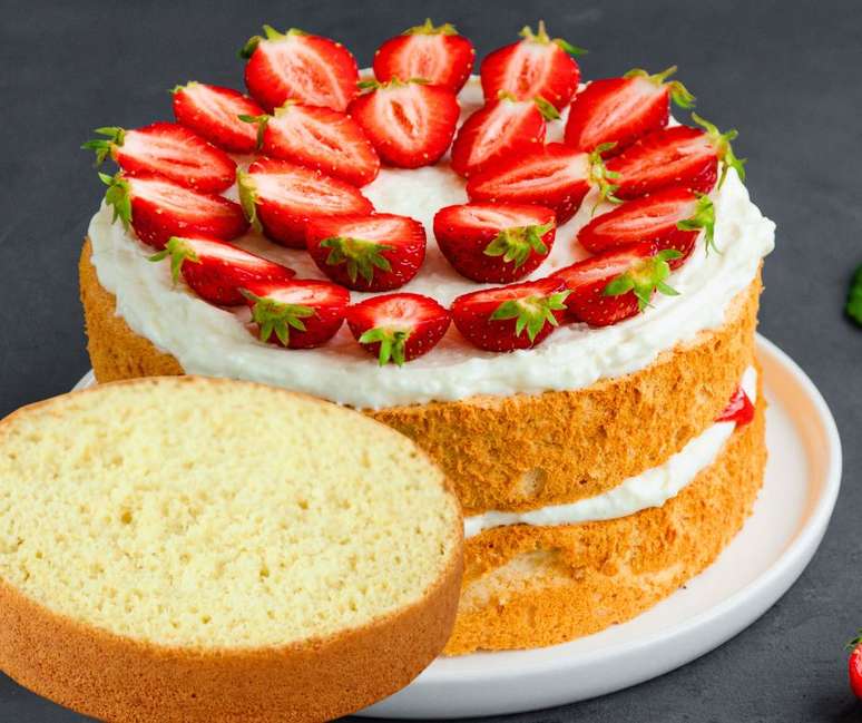 Pão de ló sem trigo (com fécula de batata - massa fofinha, para rechear e saborear