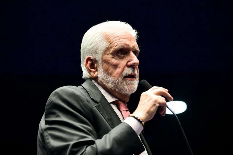 Jaques Wagner &eacute; l&iacute;der do governo no Senado