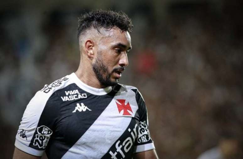 Matheus Lima/Vasco. - Legenda: Payet, ex-Vasco, vira r&eacute;u por viol&ecirc;ncia psicol&oacute;gica contra Larissa Ferrari