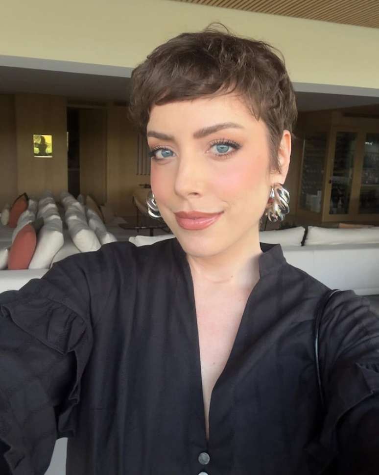 Fabiana Justus est&aacute; em remiss&atilde;o da leucemia mieloide aguda