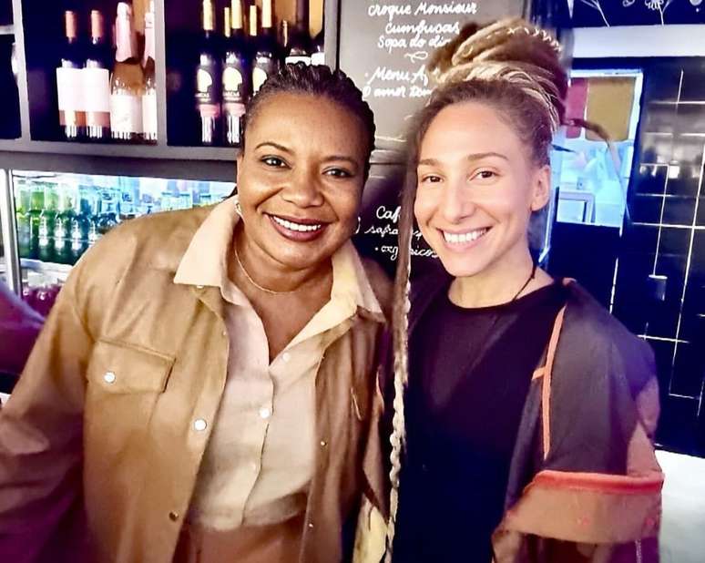 Káliman Chiappini conheceu a ministra da Cultura, Margareth Menezes, quando ela ainda não havia lido a obra que prefaciou.