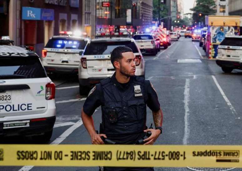 Shooting attack in the company building in New York leaves the victims fired; Suspected he died