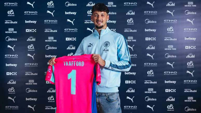 James Trafford assumiu a camisa 1 do City &ndash;
