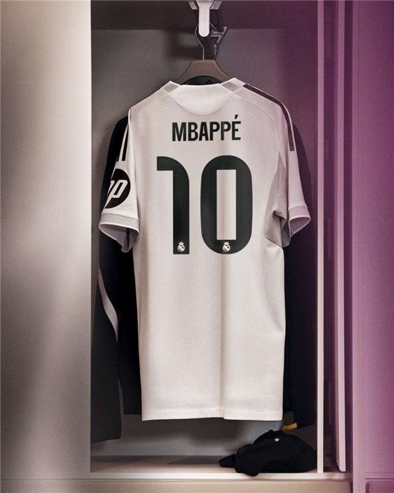 Novo n&uacute;mero de Mbapp&eacute; no Real Madrid 