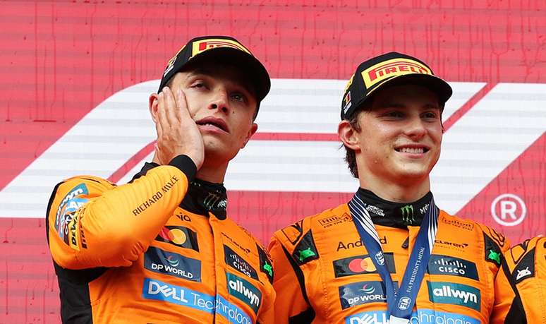 Enquanto alguns se espantam, outros comemoram. Norris e Piastri duelam para ver quem será o campeão de 2025
