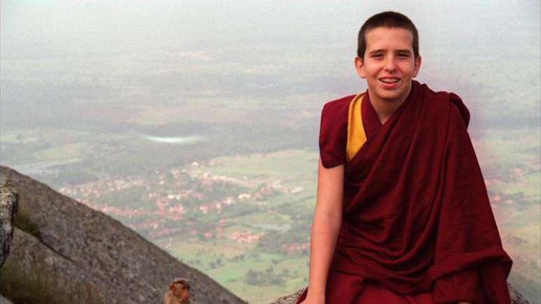 Na adolesc&ecirc;ncia, em meio &agrave; dura rotina de estudos, Osel come&ccedil;ou a ter contato com a cultura pop ocidental