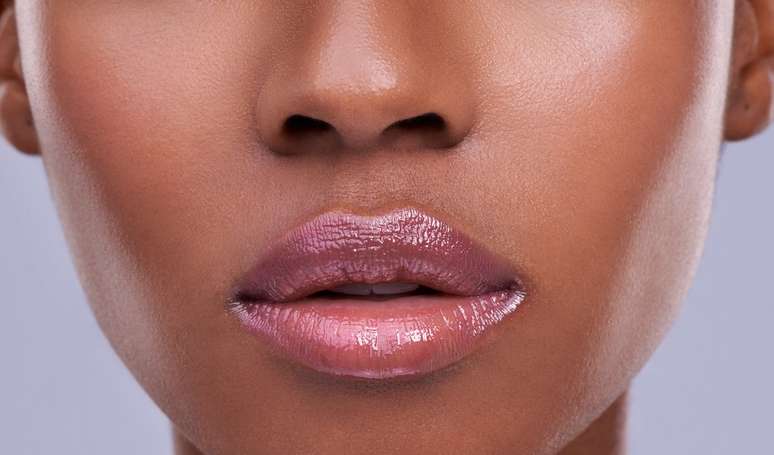 6 Chic lipsticks of nature to exhale elegance in winter 6 Chic lipsticks of nature to exhale elegance in winter