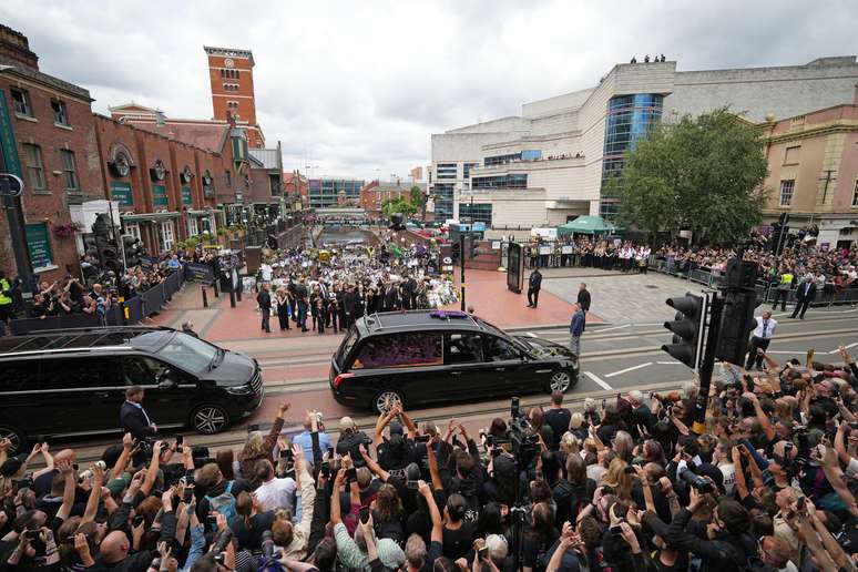 Cortejo de despedida de Ozzy Osbourne na cidade de Birmingham, Reino Unido - Christopher Furlong/Getty Images