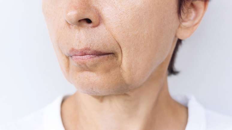 Mature skin: specialist comments necessary assistance