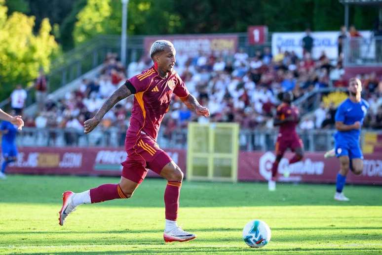 Wesley started on the bench, but entered the second half of the 3-0 victory on Cannes, from France -
