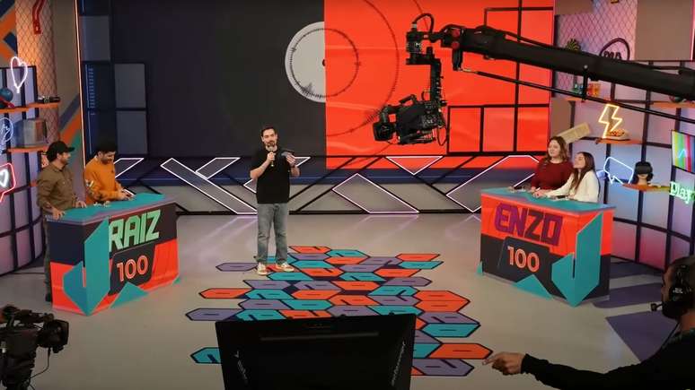 Jo&atilde;o Silva comanda o 'Programa do Jo&atilde;o' no SBT - SBT