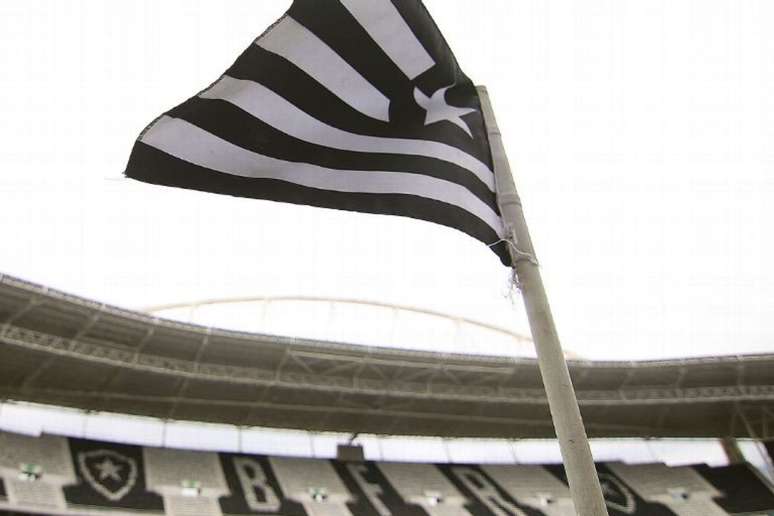Bandeirinha de escanteio do Botafogo