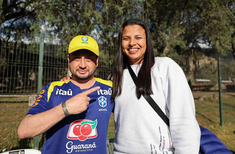 A ex-zagueira Zizi e o técnico da Seleção Feminina, Arthur Elias, são velhos conhecidos, desde o período no Centro Olímpico –