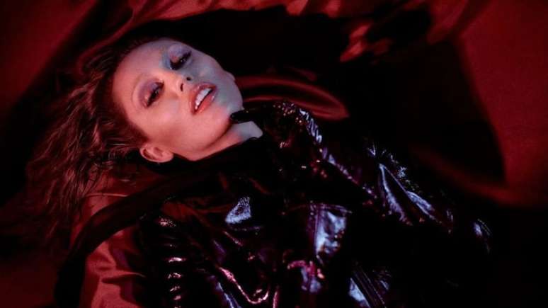 'Something Beautiful', novo álbum visual Miley Cyrus, chega ao Disney+