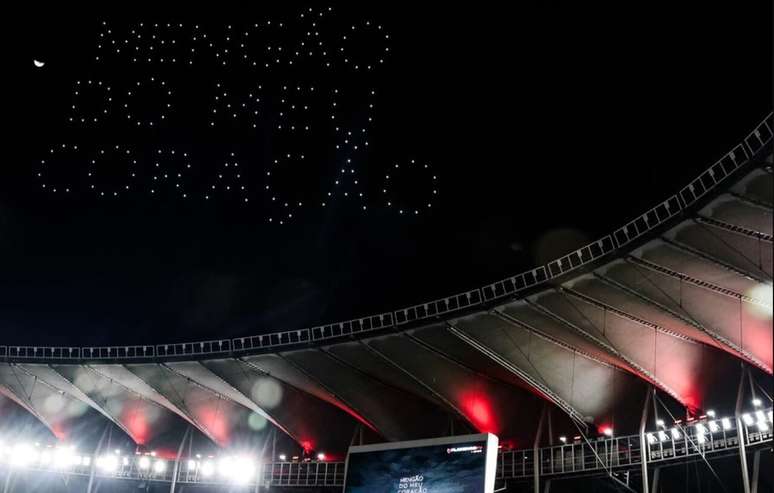 Hapvida faz a&ccedil;&atilde;o com show de drones no c&eacute;u do Maracan&atilde; &ndash;